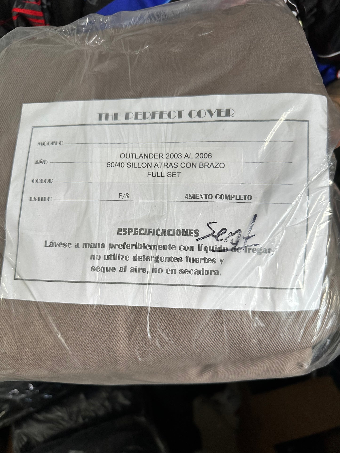 Cover Asiento Outlander 03-06 Taupe