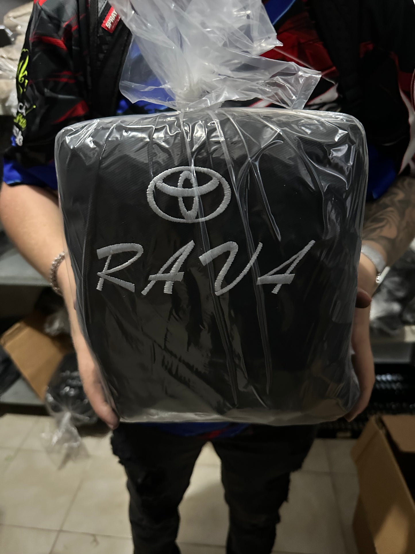 Cover Asiento Rav4 06-12 Black