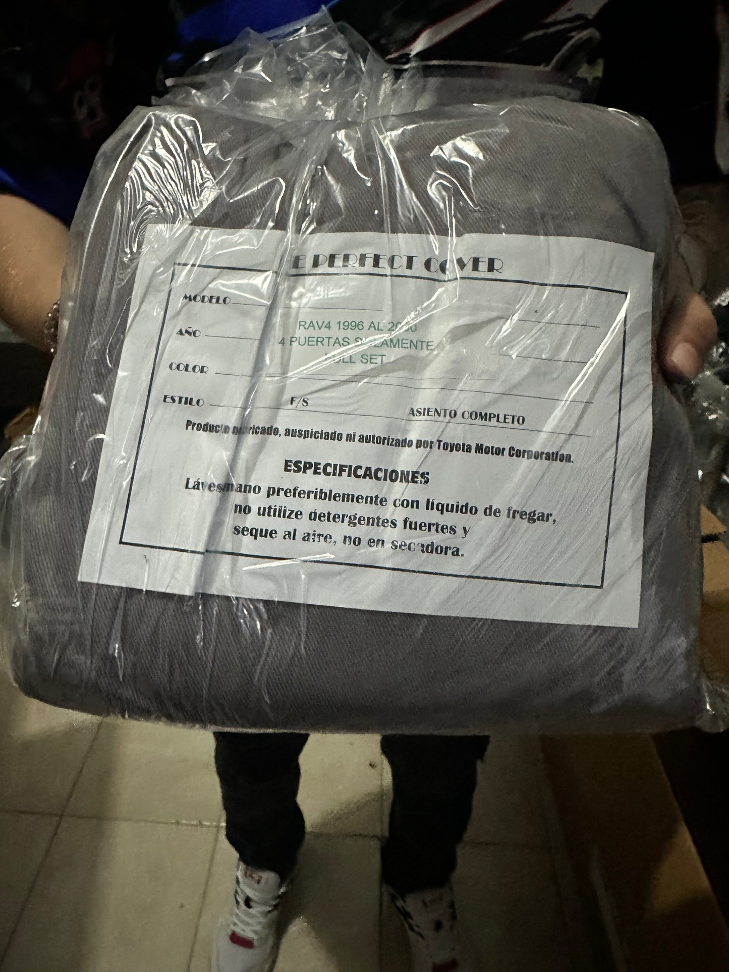 Cover Asiento Rav4 96-00 Grey