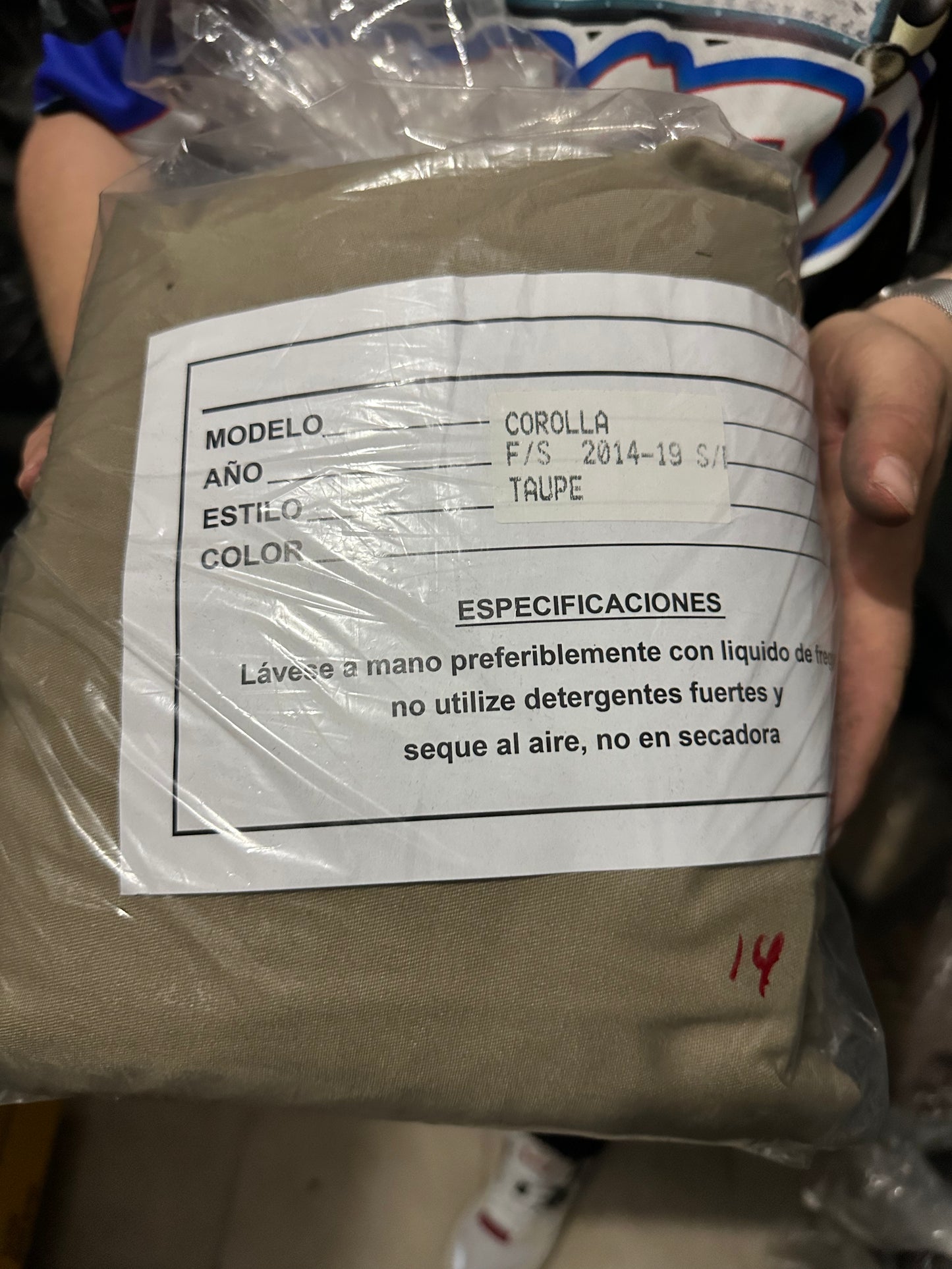 Cover Asiento Corolla 14-19 Taupe