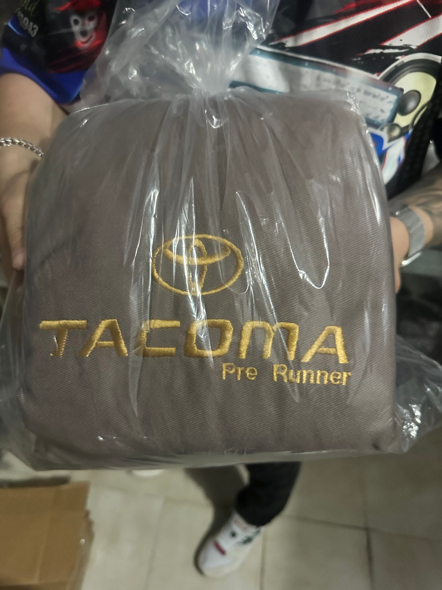 Cover Asiento Tacoma 01-04Taupe