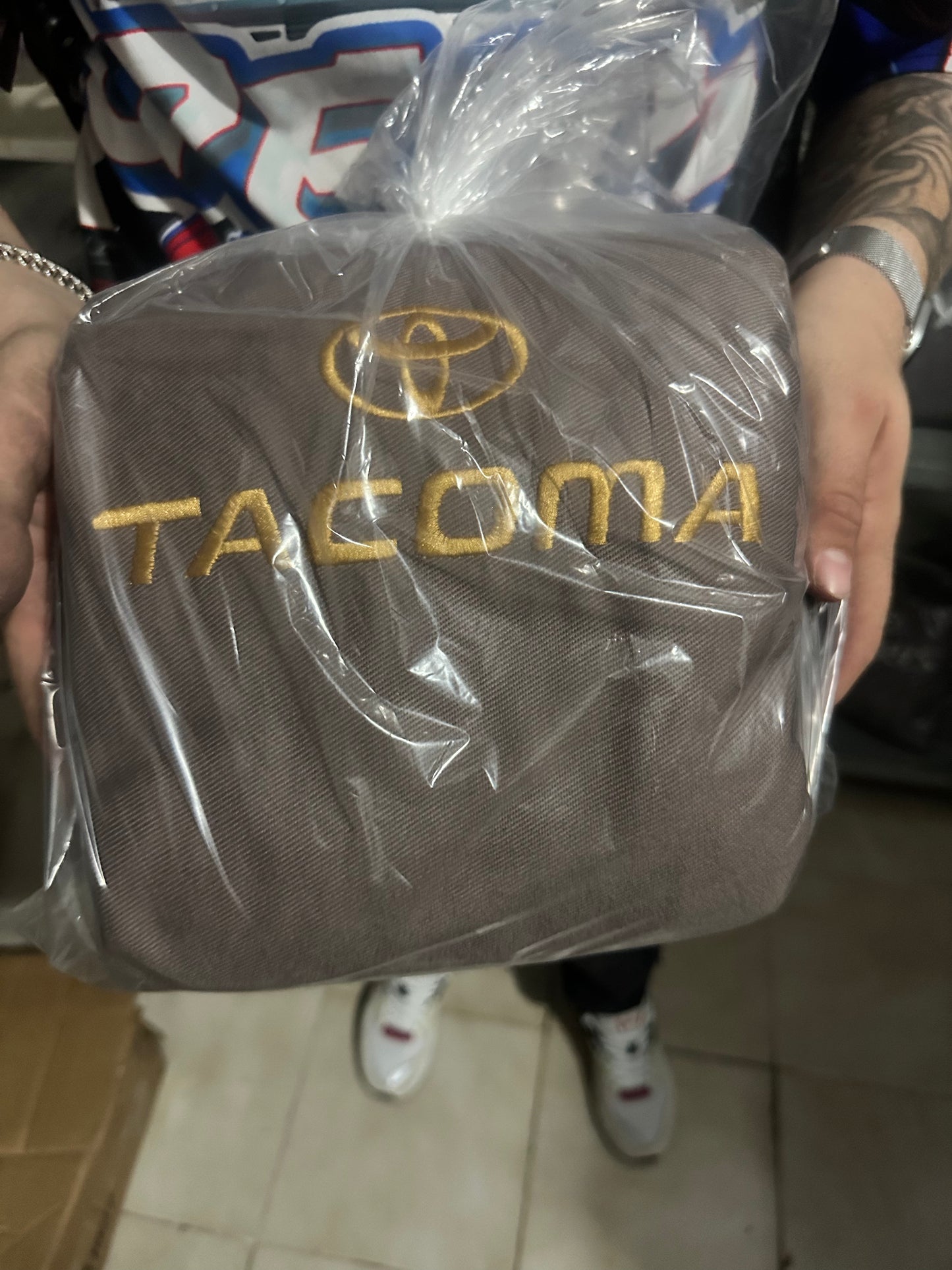 Cover Asiento Tacoma 96-04 Taupe