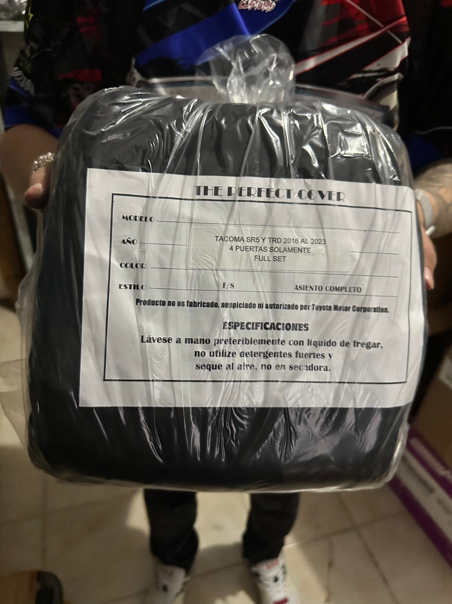 Cover Asiento Tacoma 16-23 Black