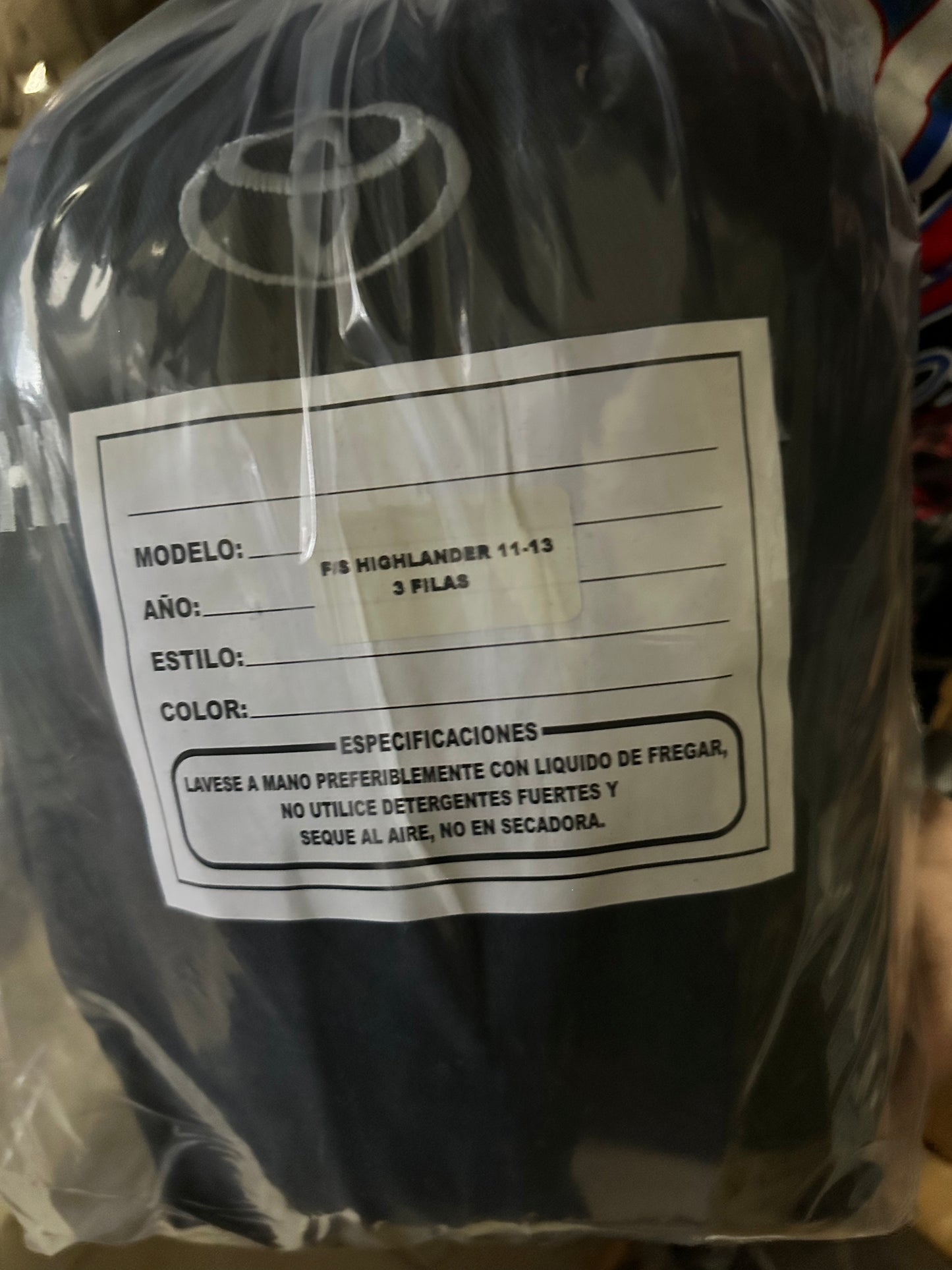 Cover Asiento Highlander 11-13 Black 3 Filas