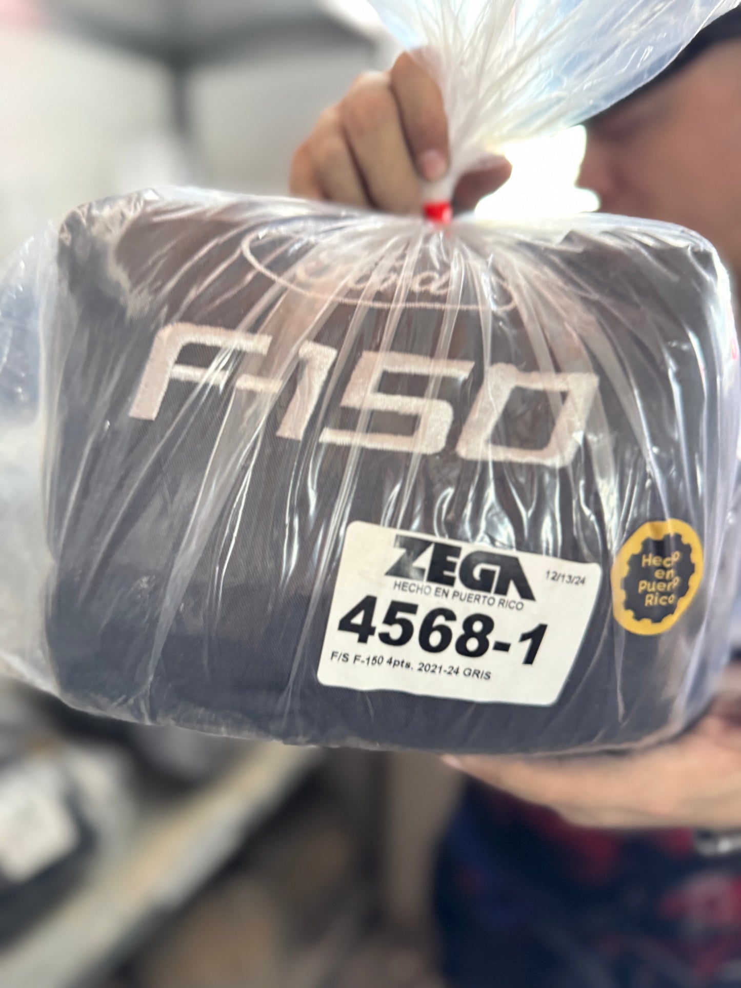 Cover Asiento Grey Ford F-150 21-24