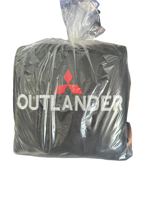Cover Asiento Outlander 14-20 Black