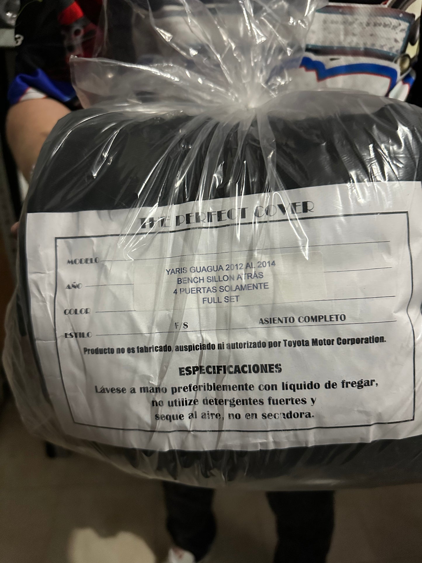 Cover Asiento Yaris 12-14 Black